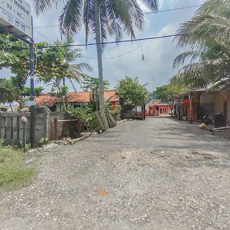 Reddoorz Near Pamugaran Beach ปางันดารัน ภายนอก รูปภาพ