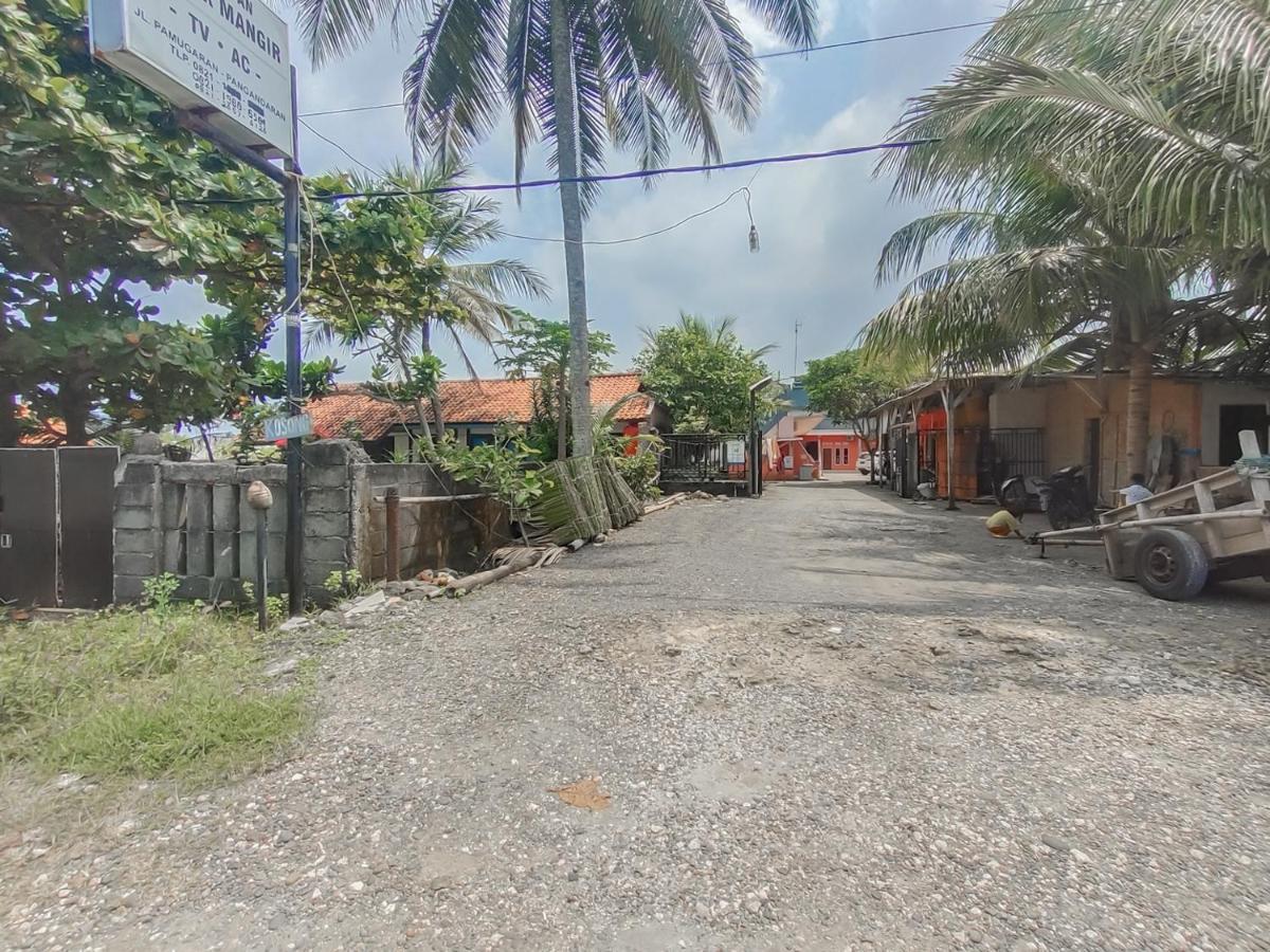 Reddoorz Near Pamugaran Beach ปางันดารัน ภายนอก รูปภาพ